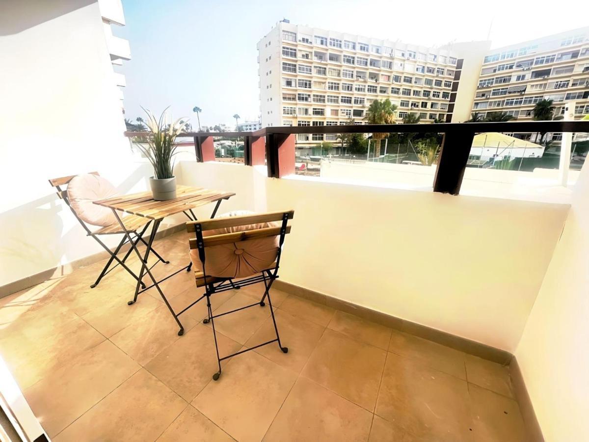 Holiday Vibes In Playa Del Ingles المظهر الخارجي الصورة